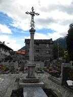 Croix du cimetière de Viuz