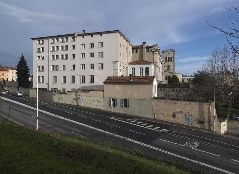 Prieuré de génovéfains ou Sainte-Geneviève, puis établissement de bienfaisance dit monastère de Notre-Dame de charité du Refuge de Lyon ou Refuge Saint-Michel, actuellement maison diocésaine Saint-Irénée