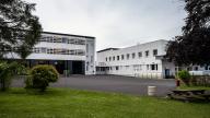 Collège de garçons et de jeunes filles, puis lycée municipal classique et moderne mixte et lycée municipal technique féminin, puis lycée nationalisé La Fayette, actuellement collège et lycée général et technologique La Fayette