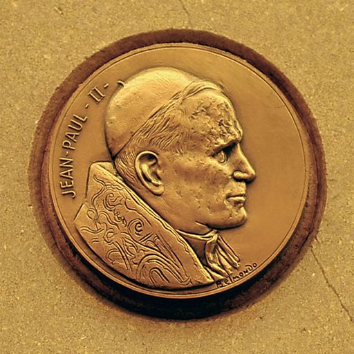 Plaque commémorative et bas-relief (médaillon) : Portrait du pape Jean-Paul II