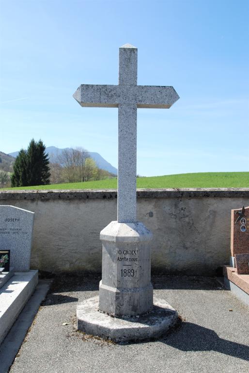 Croix de cimetière