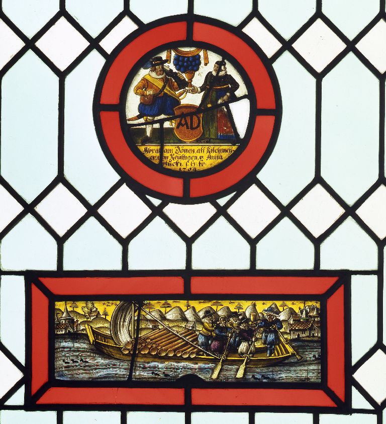 Verrière : couple présentant leurs armoiries, hommes dans une barque, verrière figurée