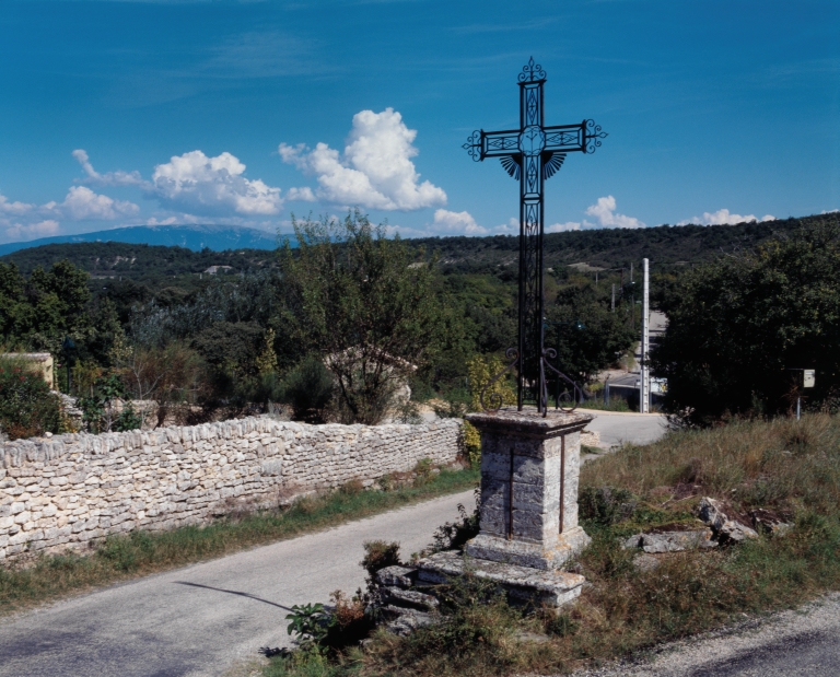 Les croix monumentales du canton de Grignan