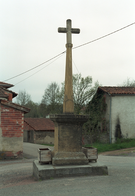 Croix de chemin (n°2)