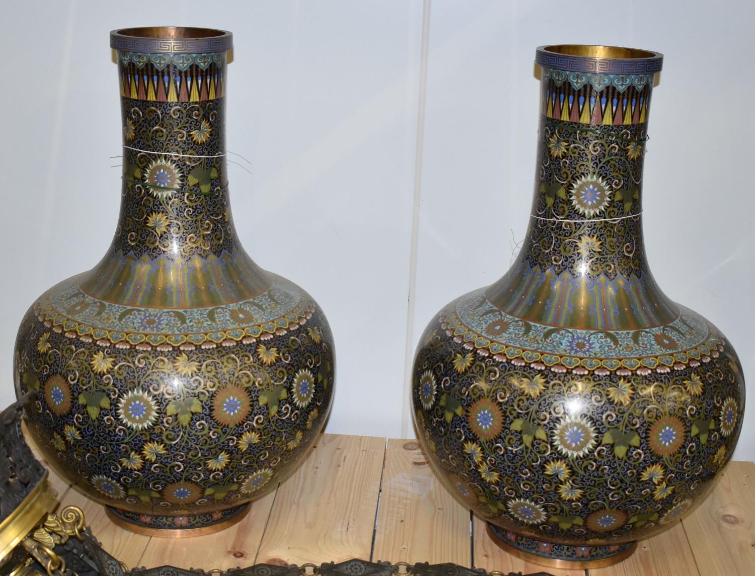 Ensemble de vases décoratifs (2)