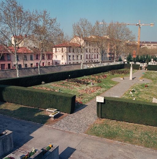 Four crématoire : crématorium du Nouveau cimetière de la Guillotière