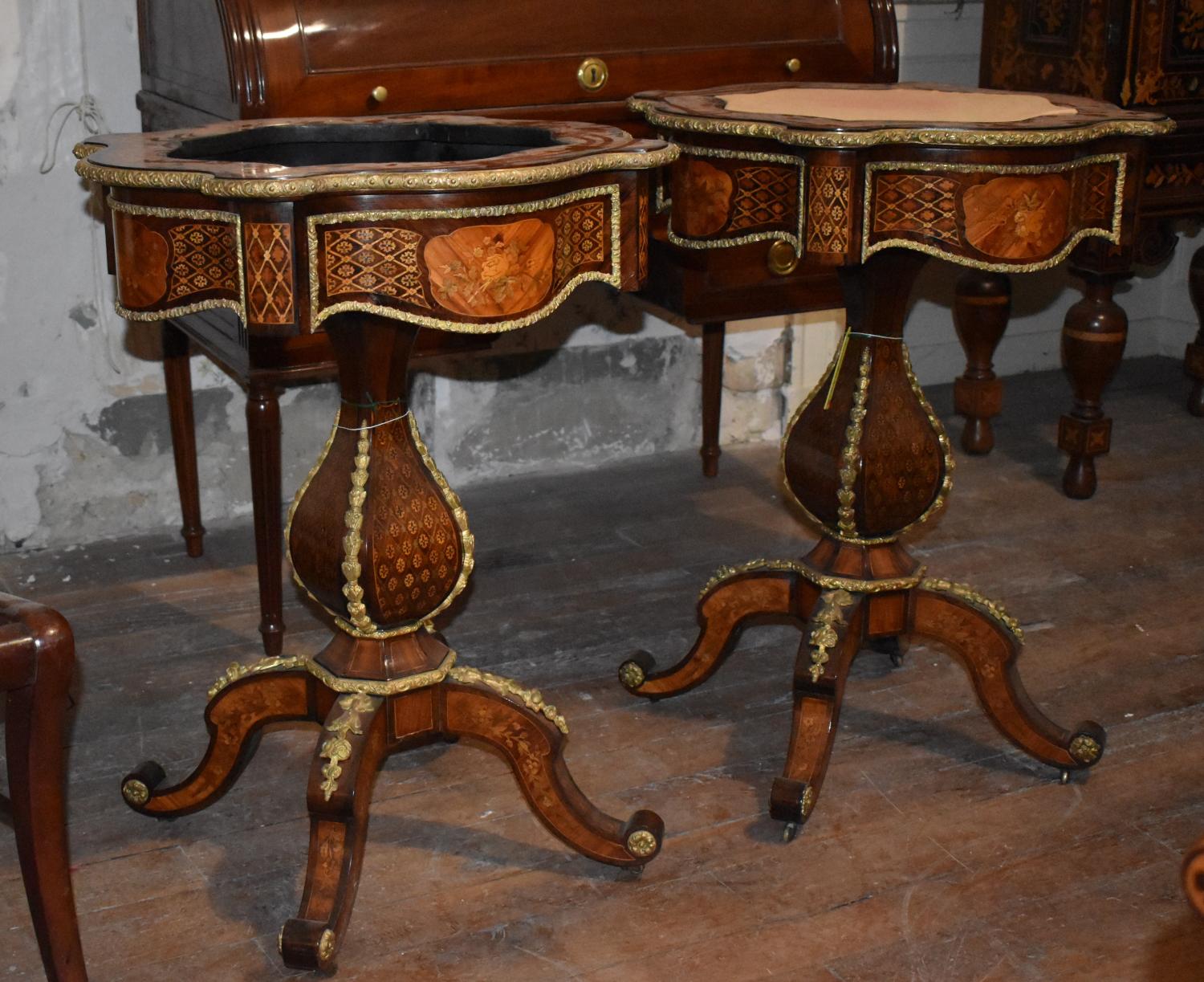 Guéridon formant jardinière n°1