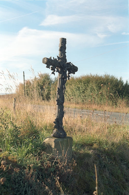 Les croix monumentales du canton de Boën et de la commune de Sail-sous-Couzan