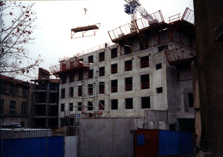 Ecole de métiers des industries métallurgiques et atelier-école, puis lycée technique des industries métallurgiques et lycée d'enseignement professionnel, actuellement lycée Hector-Guimard - Lycée des Métiers, Transformations des matériaux