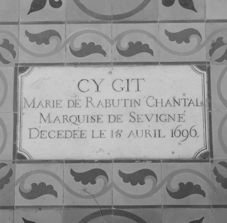 Plaque funéraire de Marie de Rabutin-Chantal, marquise de Sévigné