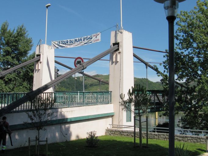 Pont routier de Condrieu