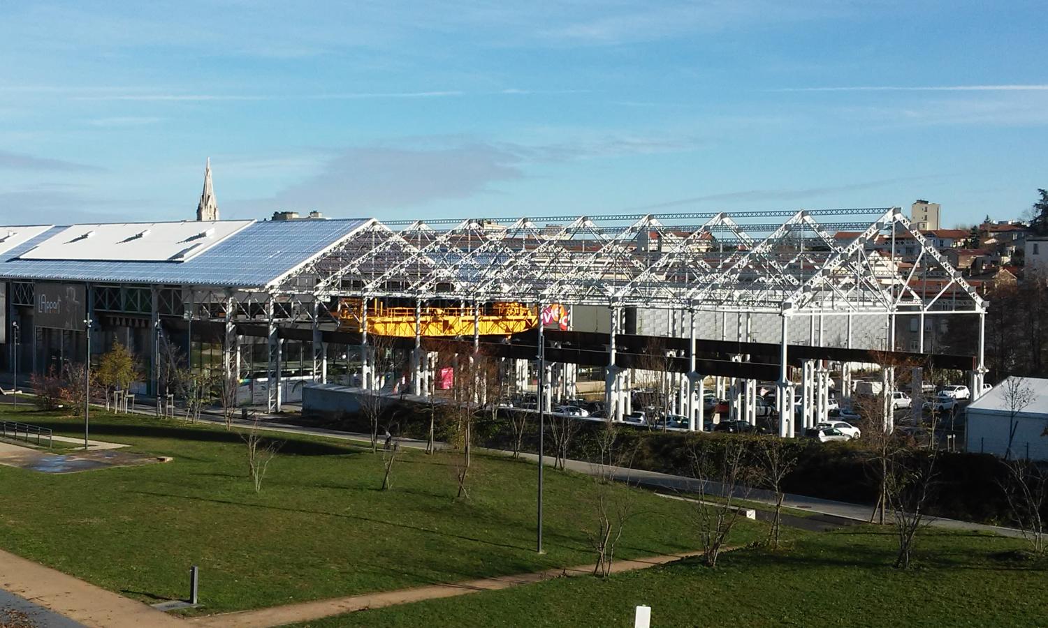 Compagnie des forges et aciéries de la marine et d'Homécourt puis Creusot-Loire puis GIAT-industries actuellement zone d'activité et projet Novaciéries