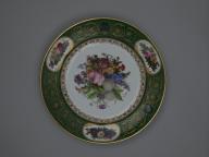 assiette dite assiette de présentation du service dit "service d'apparat du château de Randan"
