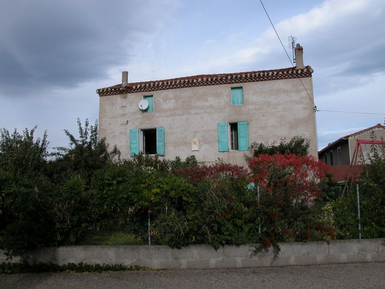 Ferme actuellement maison