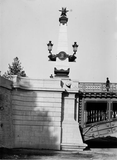 Pont Galliéni, anciennement pont du Midi