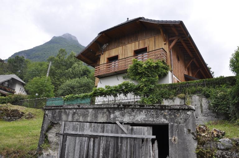 Chocolaterie Coppel, puis Diamanterie, actuellement maison d'habitation