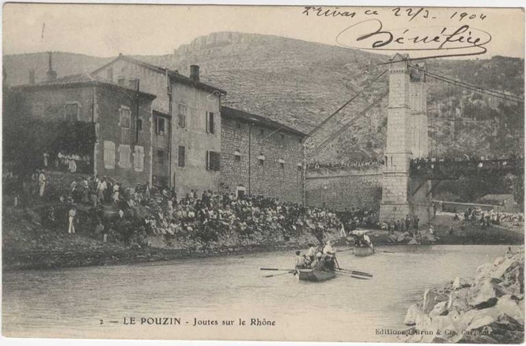 Pont routier du Pouzin, puis passerelle provisoire, puis pont suspendu du Pouzin