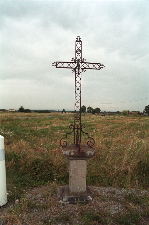 Les croix monumentales du canton de Boën et de la commune de Sail-sous-Couzan