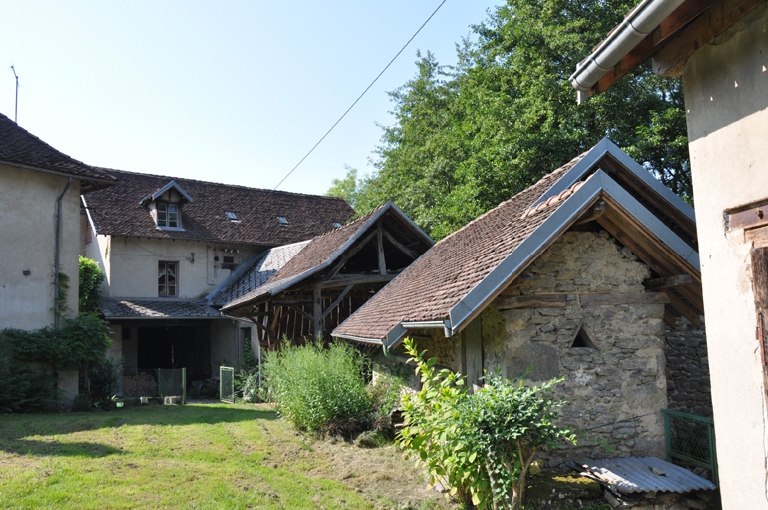 Moulin à farine et battoir Bellemain puis minoterie Bovagnet actuellement logement et sans affectation