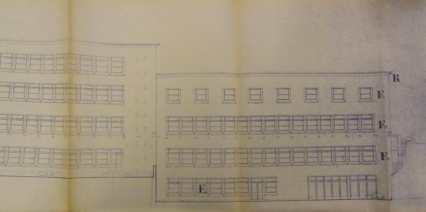 Centre d'apprentissage masculin, puis collège d'enseignement technique Charcot, actuellement lycée professionnel Roger-Claustres