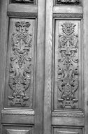 Ensemble de quatre vantaux et de deux tympans
