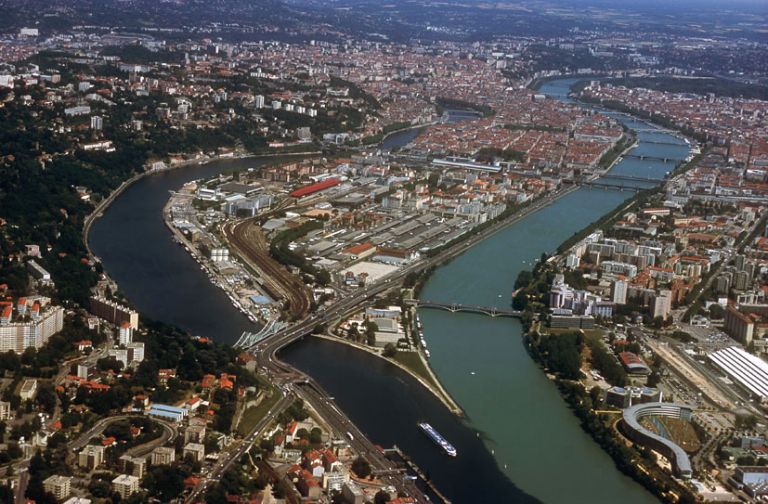 Secteur urbain dit Presqu'île Perrache, puis Derrière les voûtes