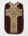 Ornement rouge : chasuble, étole