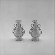Ensemble de 2 vases d'autel (n°9)