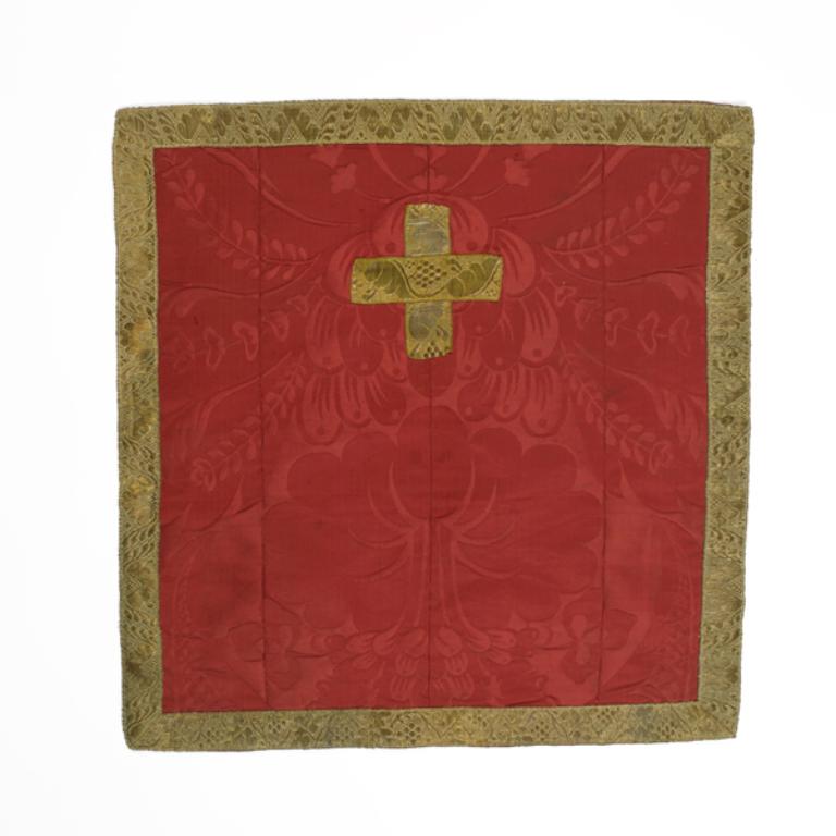 chasuble, étole, voile de calice : ornement rouge n°1