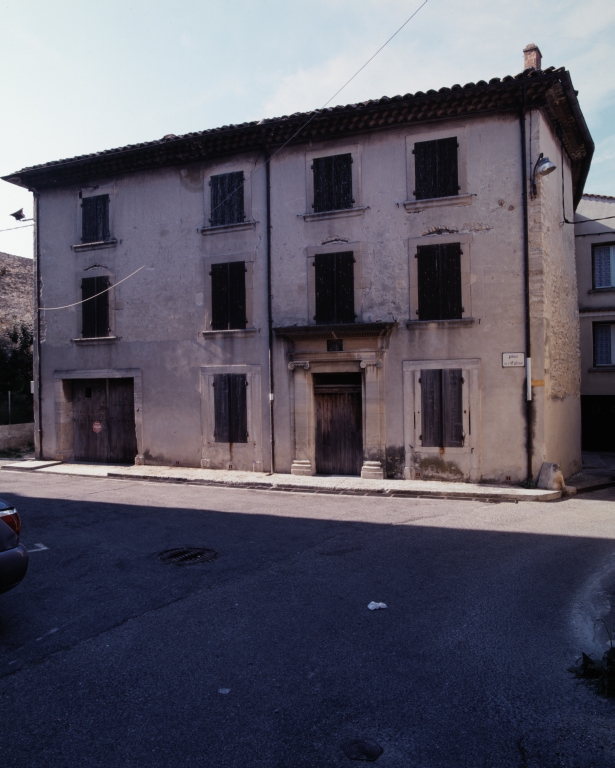 les maisons de la commune de Taulignan