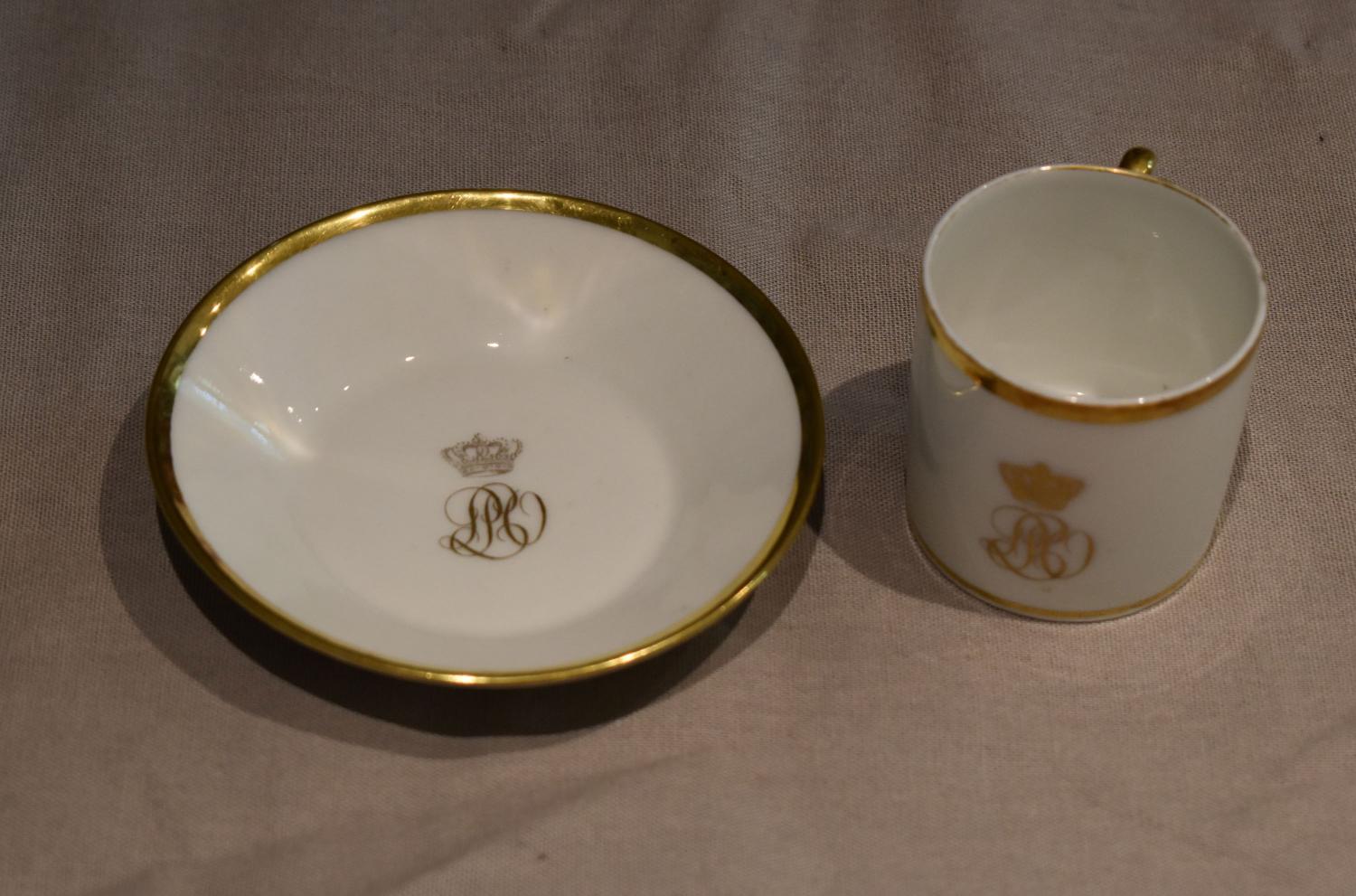 Tasse au chiffre de Louis-Philippe Ier, n° 2