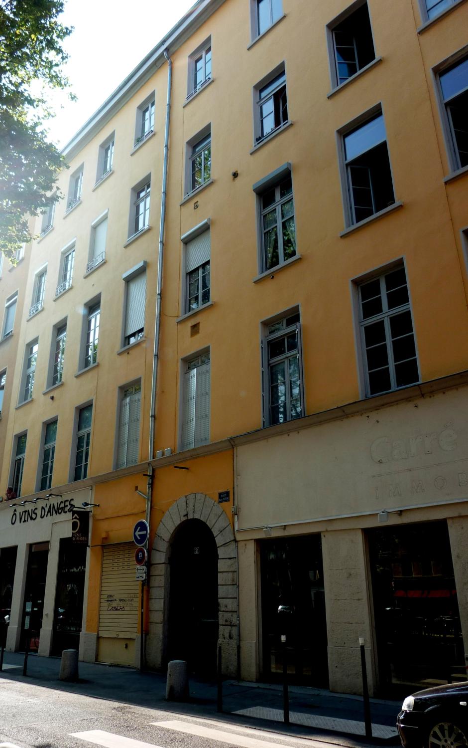 Immeuble-atelier 2 place Bertone