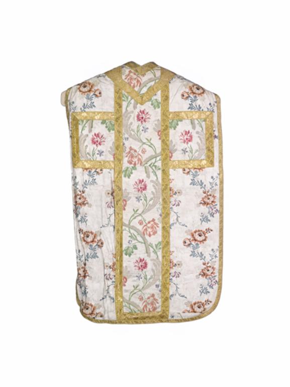 chasuble, étole, manipule, bourse de corporal  : ornement blanc n°1