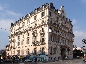 Hôtel de voyageurs, Hôtel Royal, puis Hôtel Impérial, puis Grand-Hôtel d'Aix, actuellement immeuble