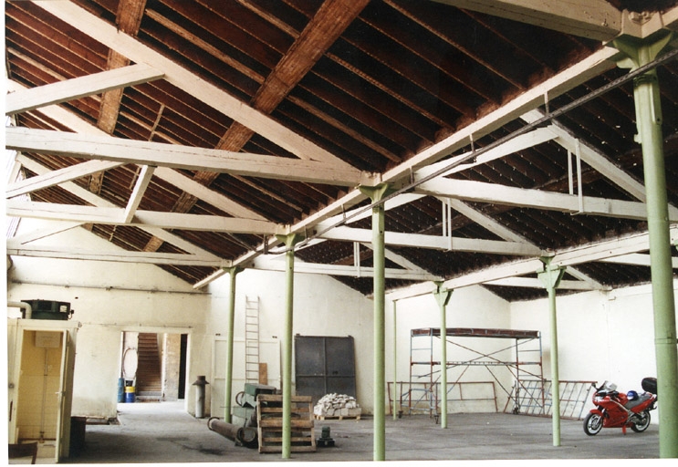 Ferblanterie Bonnefoy puis impression sur étoffes Meyer puis teinture pour fabrique Manhès L. puis Boindin P. Équipement électrique et Pelletier J. Repousse sur métaux puis Flexelec actuellement École Émile Cohl