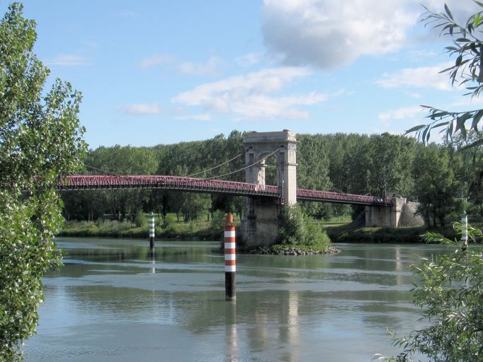 Pont routier de Chasse