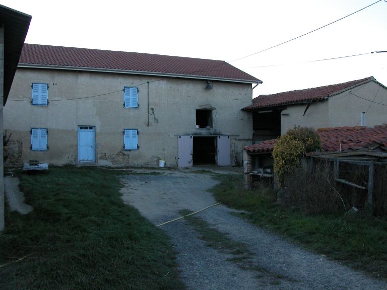 Ferme actuellement maison