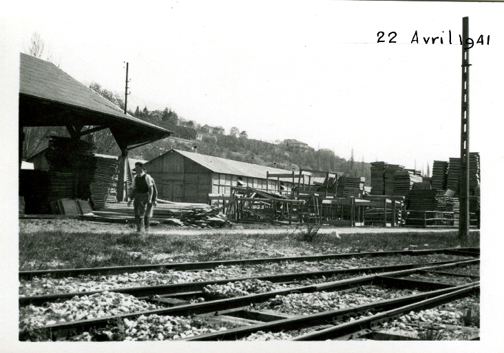 Edifice artisanal, Maison Grosse et Gerlat, puis usine de fabrication de matériaux de construction, entreprise de travaux publics, Entreprise Léon Grosse et Cie, actuellement Entreprise générale Léon Grosse