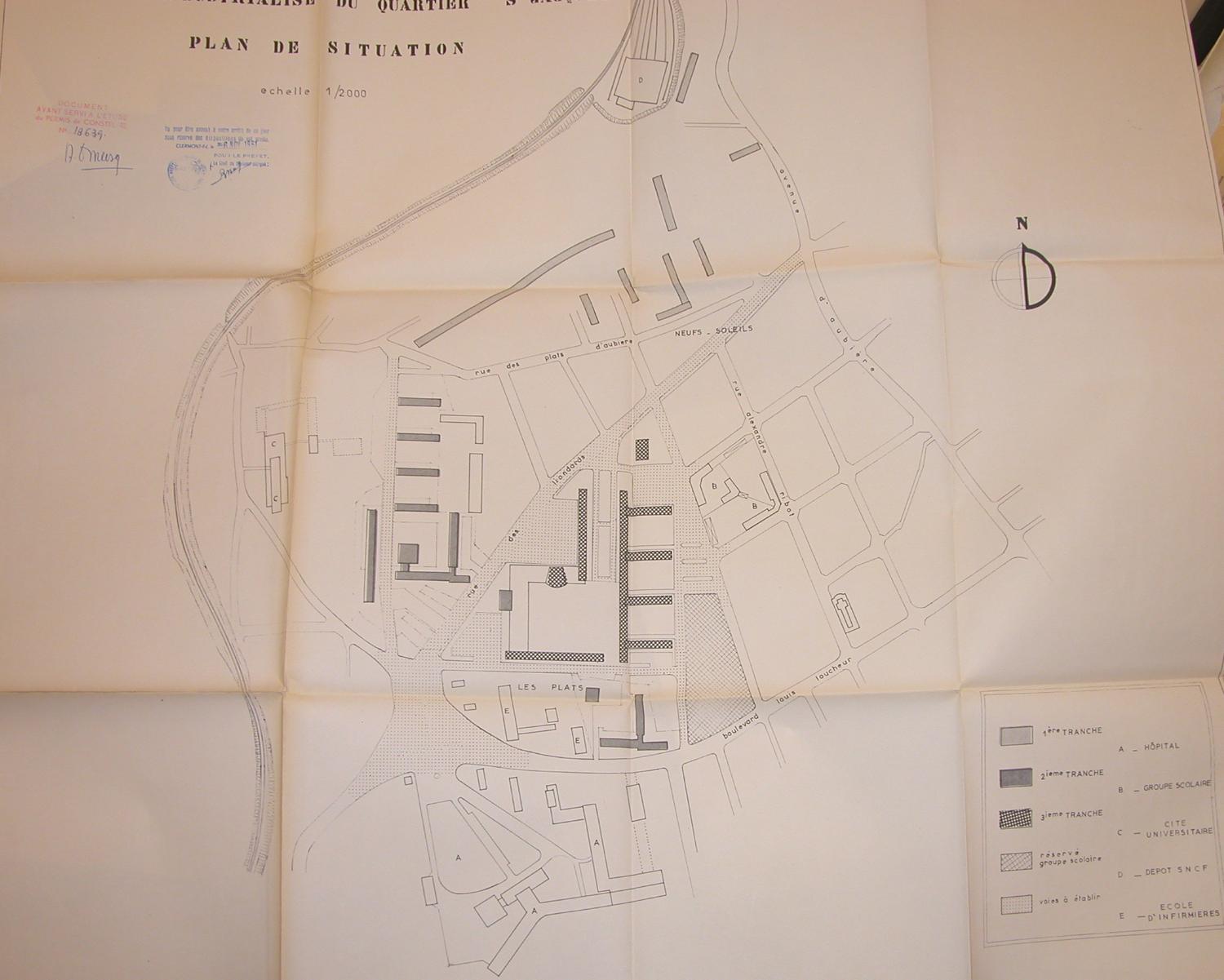 Plan annexé au permis de construire de la 2e tranche du Secteur industrialisé. Porte notamment les tampons : "3 déc 1960" et "Vu pour être annexé à notre arrêté de ce jour sous  des dispositions de cet arrêté. Clermont-Ferrand, le 6 nov 1961. Pour le préfet, le chef de division délégué. [Signature]". (Photo chercheure.)