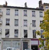 Immeuble, maison sur cour
