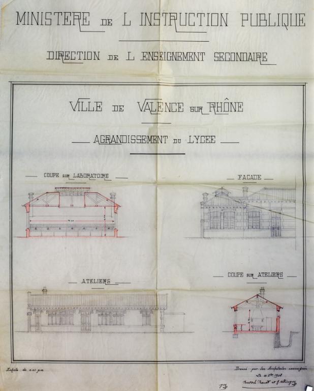 Le bâtiment des sciences du lycée Emile-Loubet (bâtiment G)