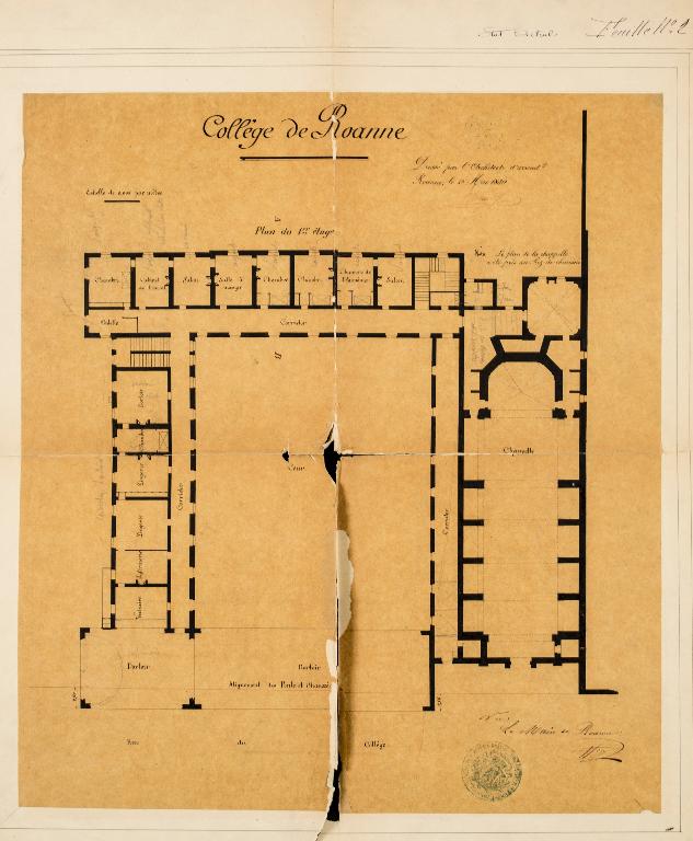 Manoir de Chènevoux, puis collège de jésuites, puis école centrale, puis lycée de garçons, actuellement lycée d'enseignement secondaire Jean-Puy