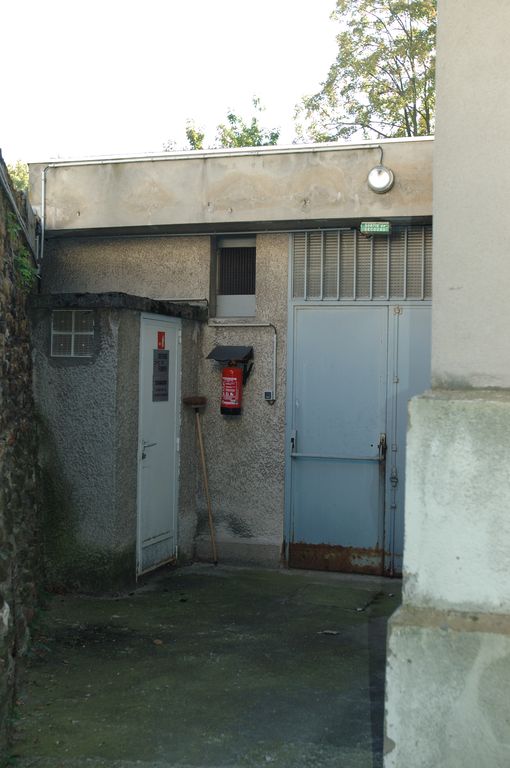 Hospice des vieillards ou de la Croix, hospice des Incurables, puis hôpital Sainte-Croix