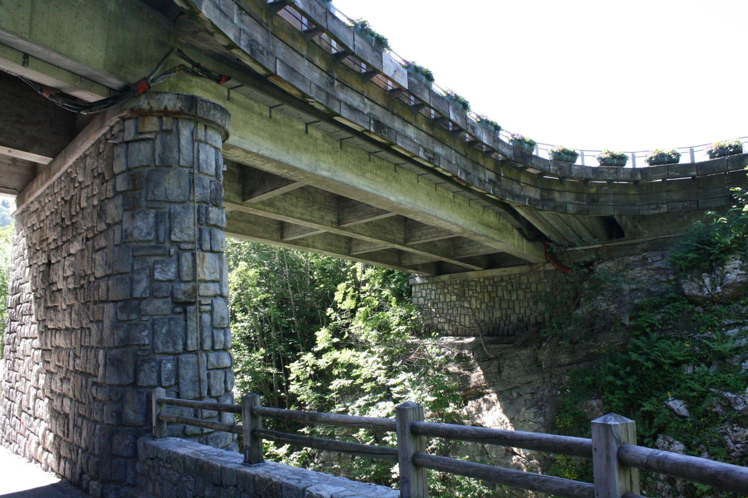 Pont de l'Ars
