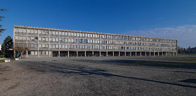 Lycée d'enseignement général, technique et professionnel, actuellement lycée des métiers du cuir, dit lycée du Dauphiné