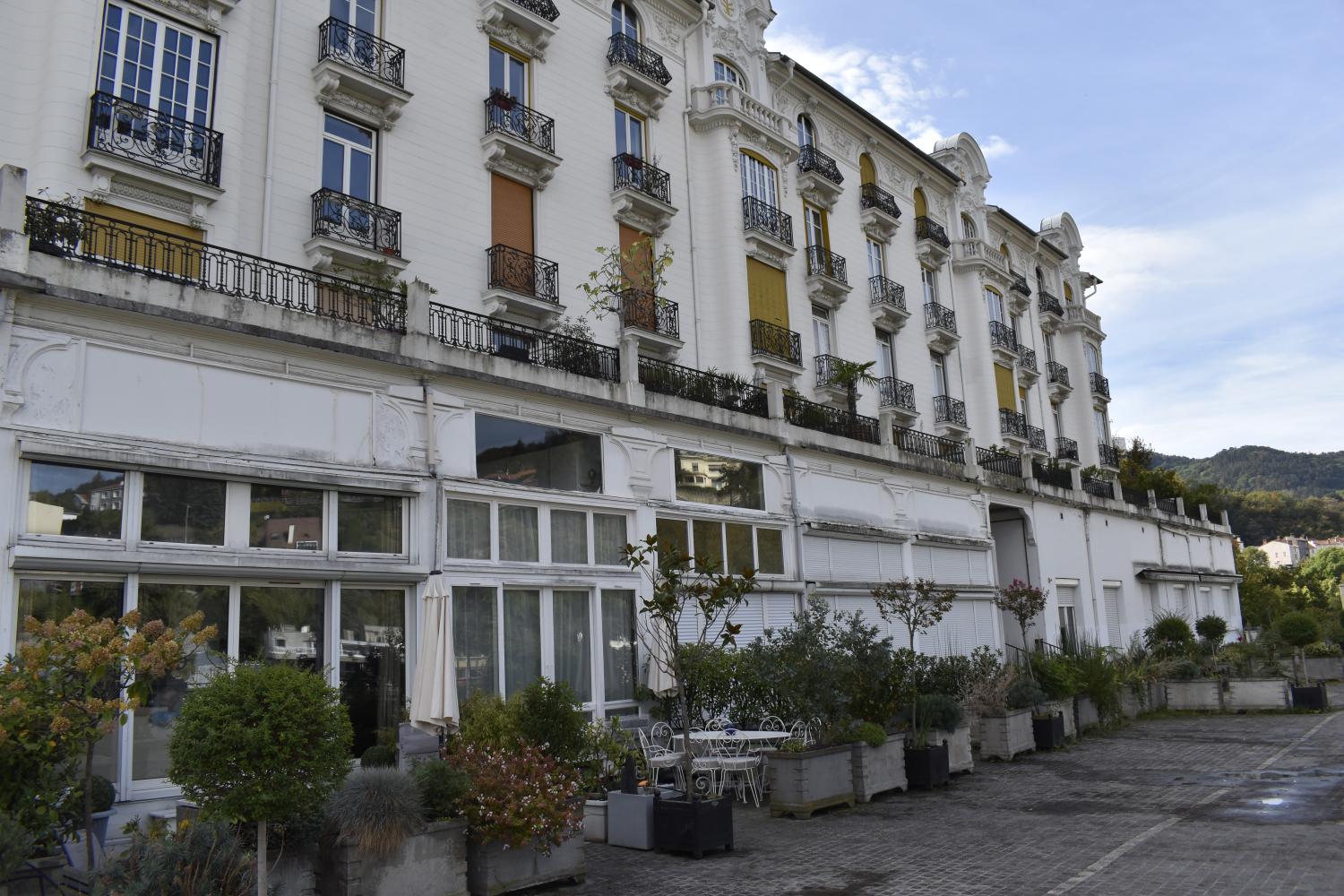 Hôtel de voyageurs dit Royat-palace actuellement immeuble