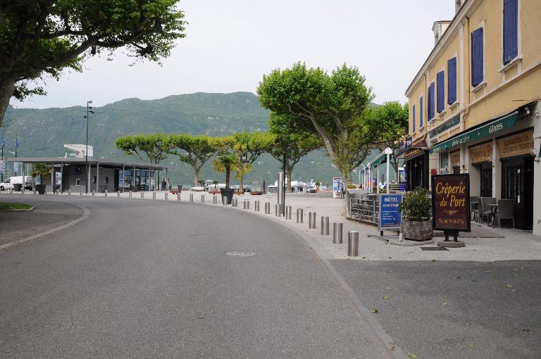 Esplanade du Grand-Port, puis place du Président Edouard Herriot