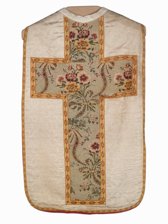 chasuble, étole, manipule, bourse de corporal : ornement blanc