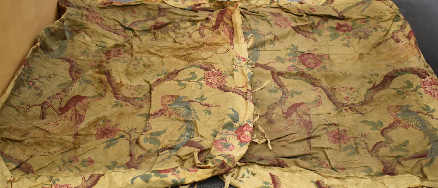 Housse de coussin n°1 d'un ensemble de deux housses de coussins et d'une housse à galons