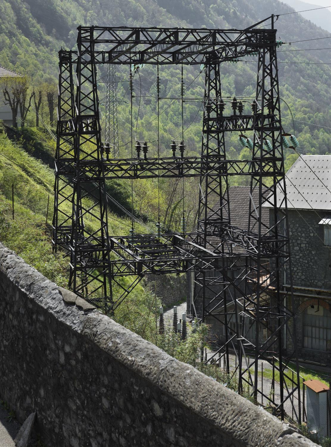 centrale et barrage de Rioupéroux, basse-vallée de la Romanche et cité ouvrière de la Salinière